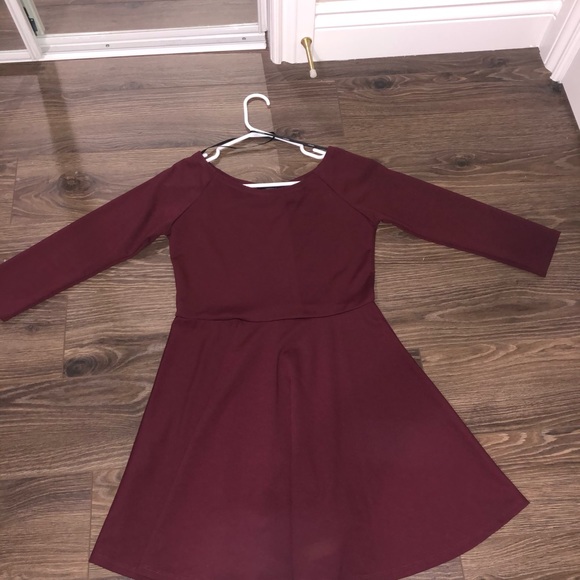 Short dress - Picture 2 of 2